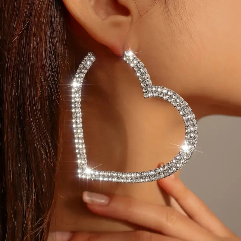 Boucle d'oreille coeur argenté strass  (Fantaisie)