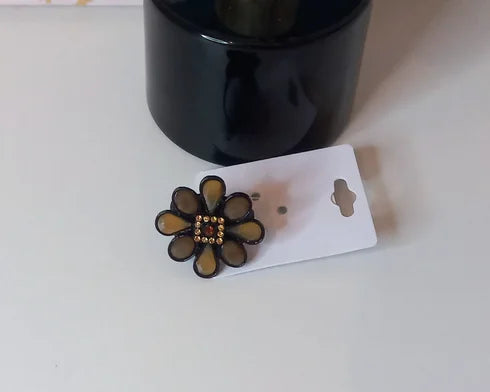 Brown adjustable flower ring