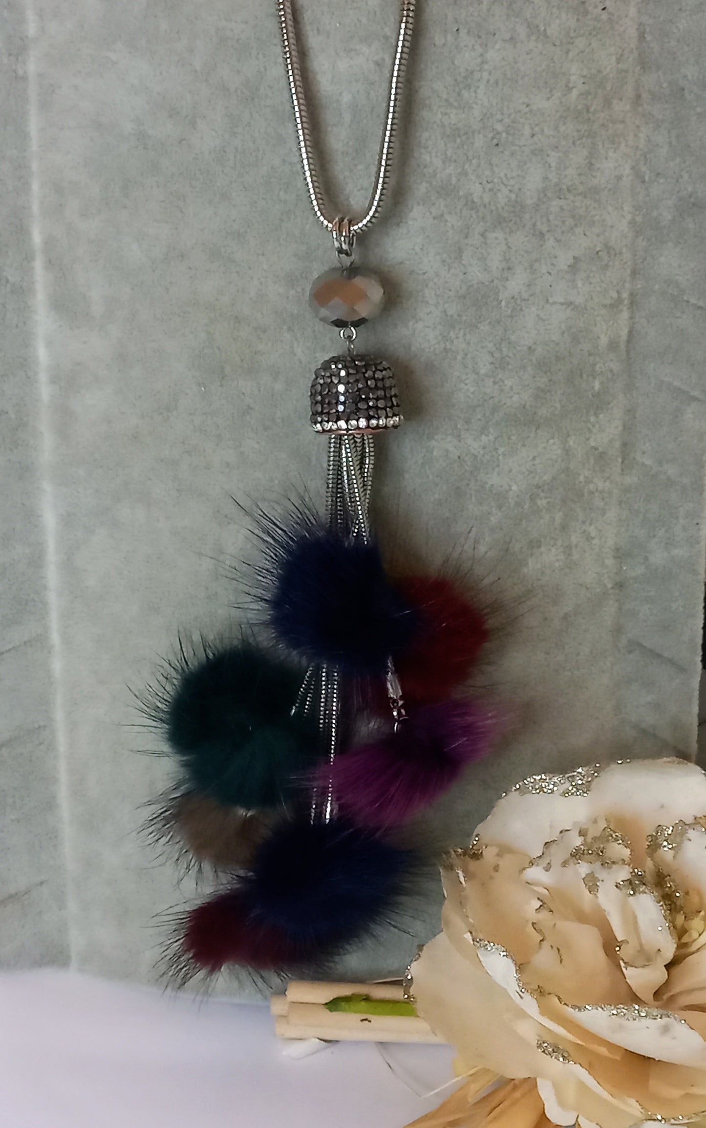 Pompom necklace