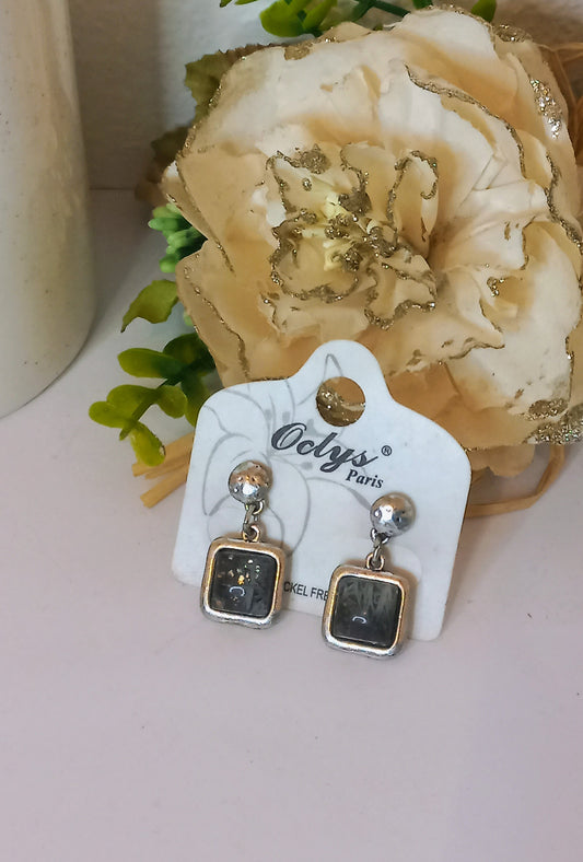 Square earring