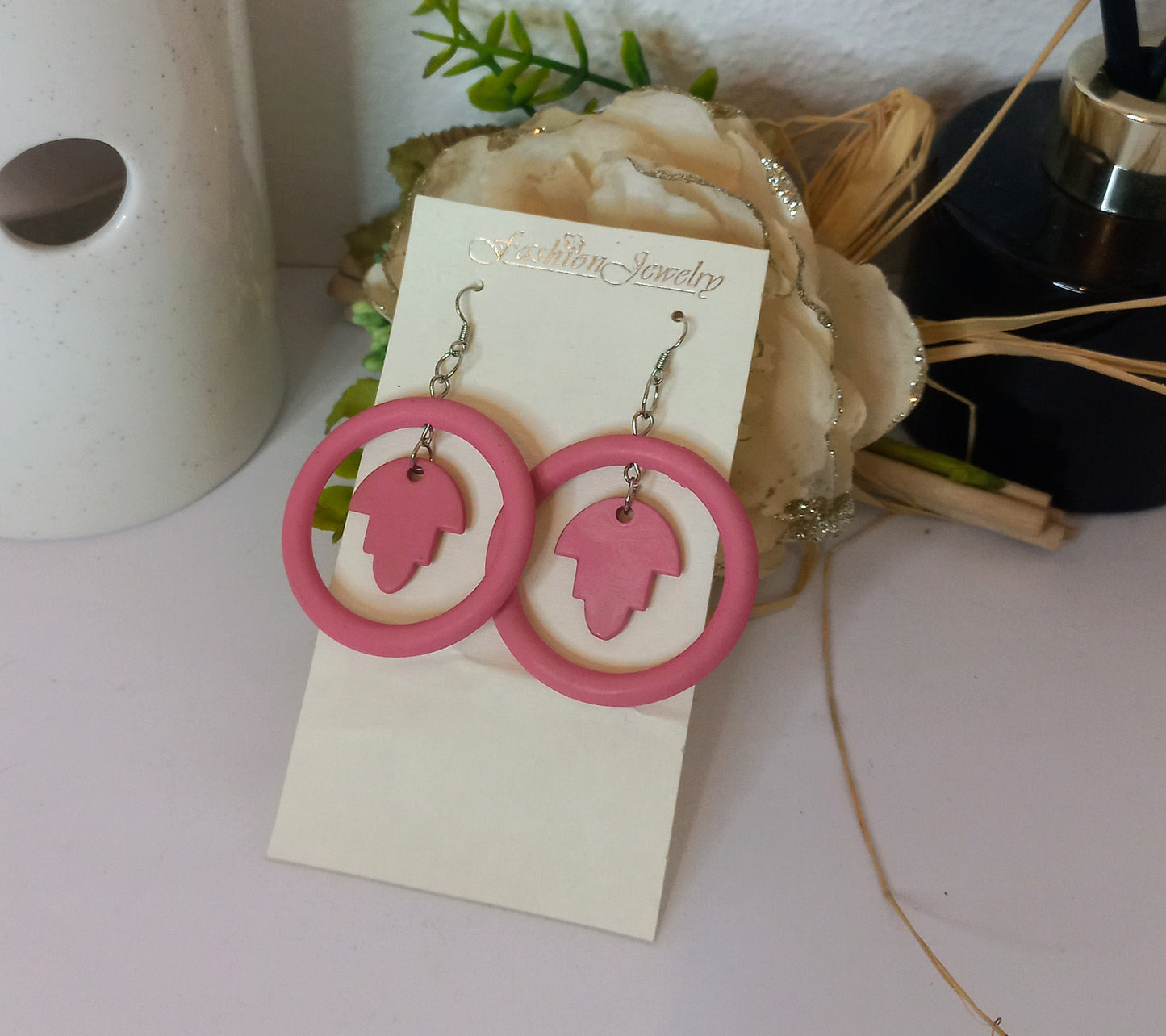 Boucle d'oreille rose