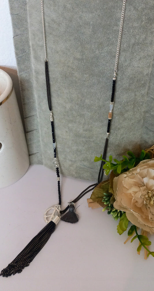 Adjustable necklace