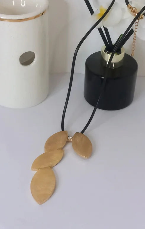 Black and gold necklace