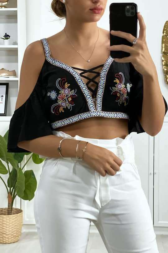 Top noir broderie dos nu