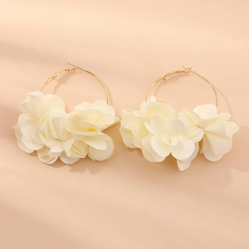 Boucle d'oreille fleur