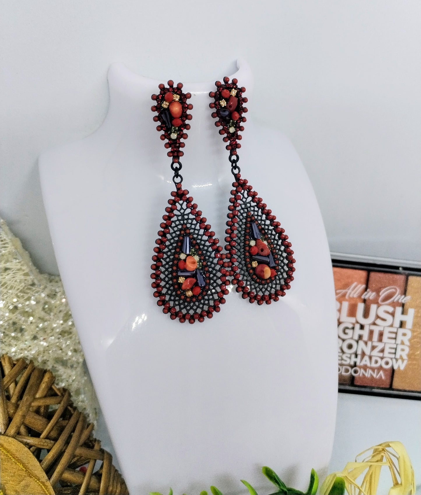 Boucle d'oreille rouge (Fantaisie)