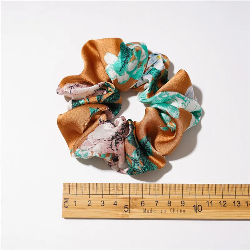 Flower Scrunchie