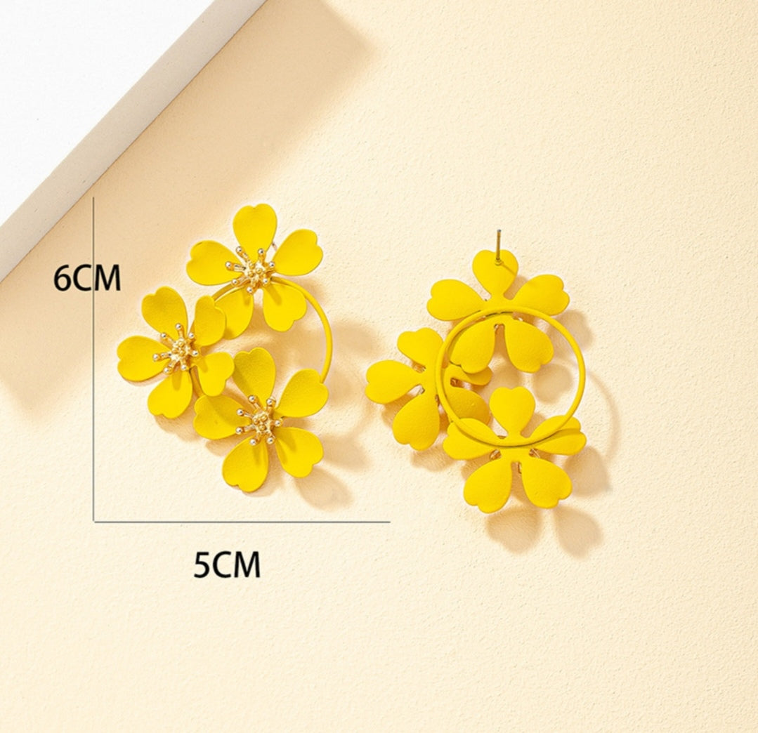 Boucle d'oreille Fleurs Jaune BCF010324 (Fantaisie)