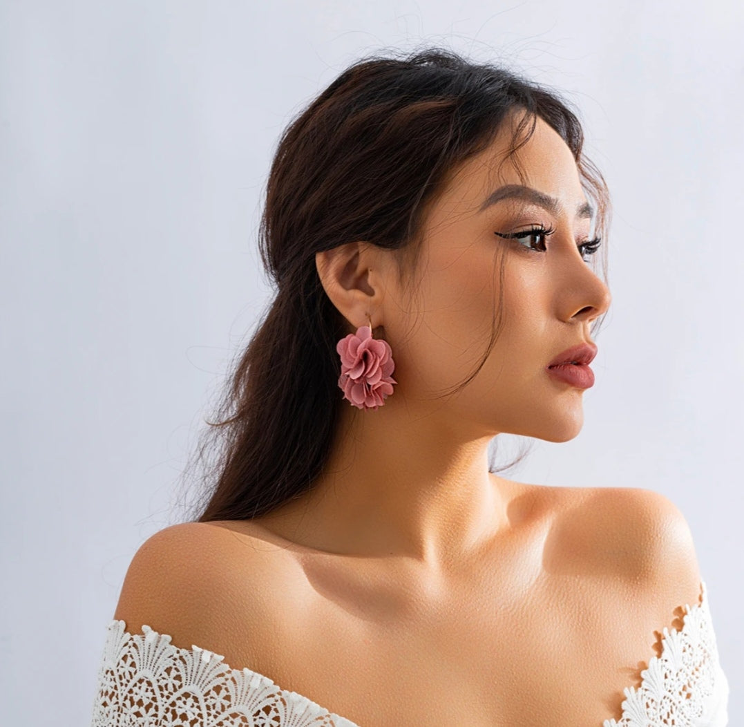 Flower earring