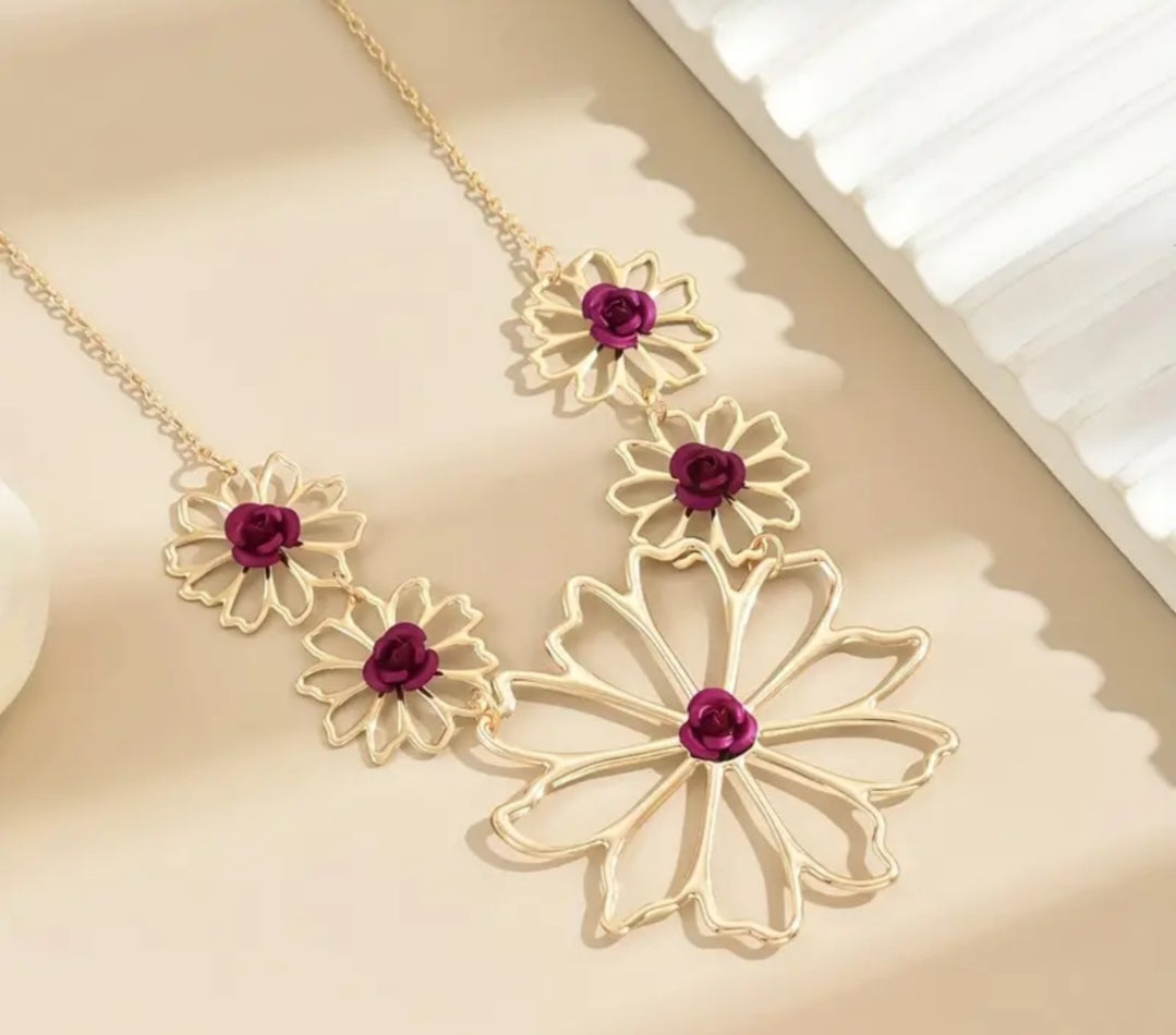 Collier fleur triple or (Fantaisie)