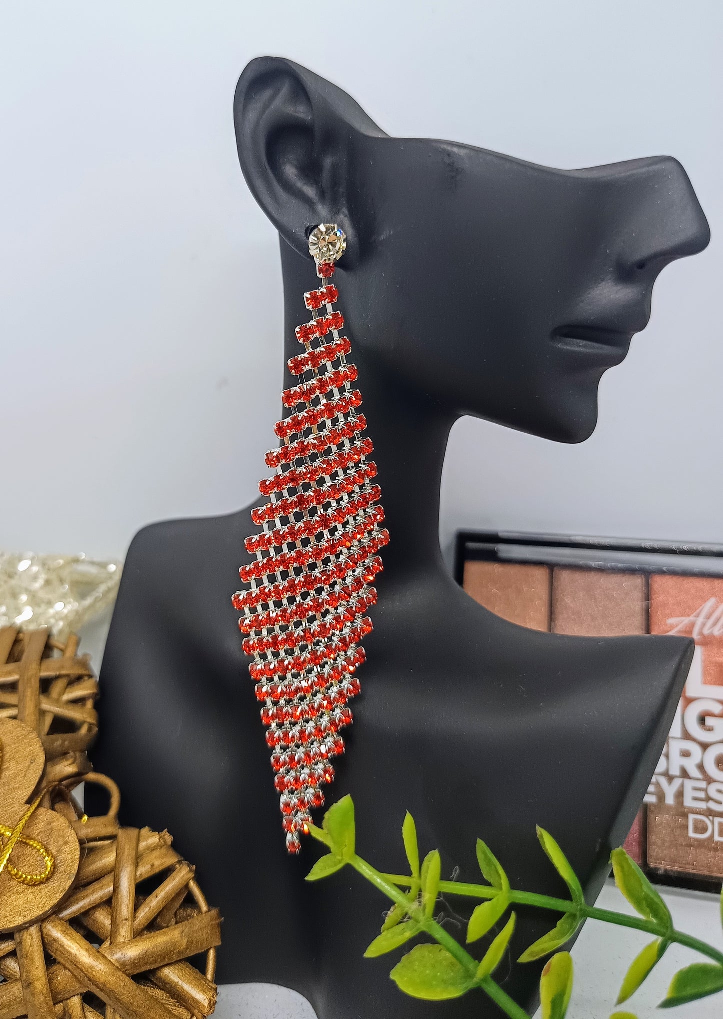 Boucle d'oreille rouge (Fantasie)